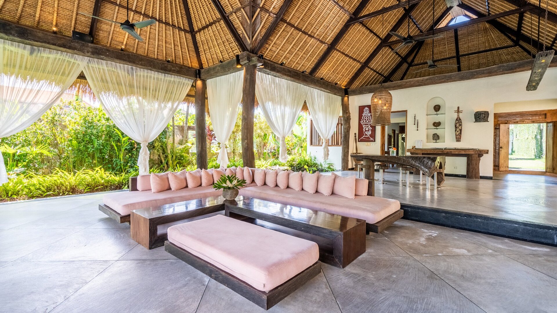 Rent Your Own 5 Star Private Villa in Seminyak, Bali Villa 2246