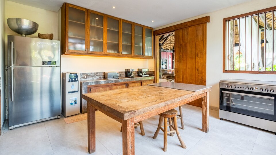 Rent Your Own 5 Star Private Villa in Seminyak, Bali Villa 2246