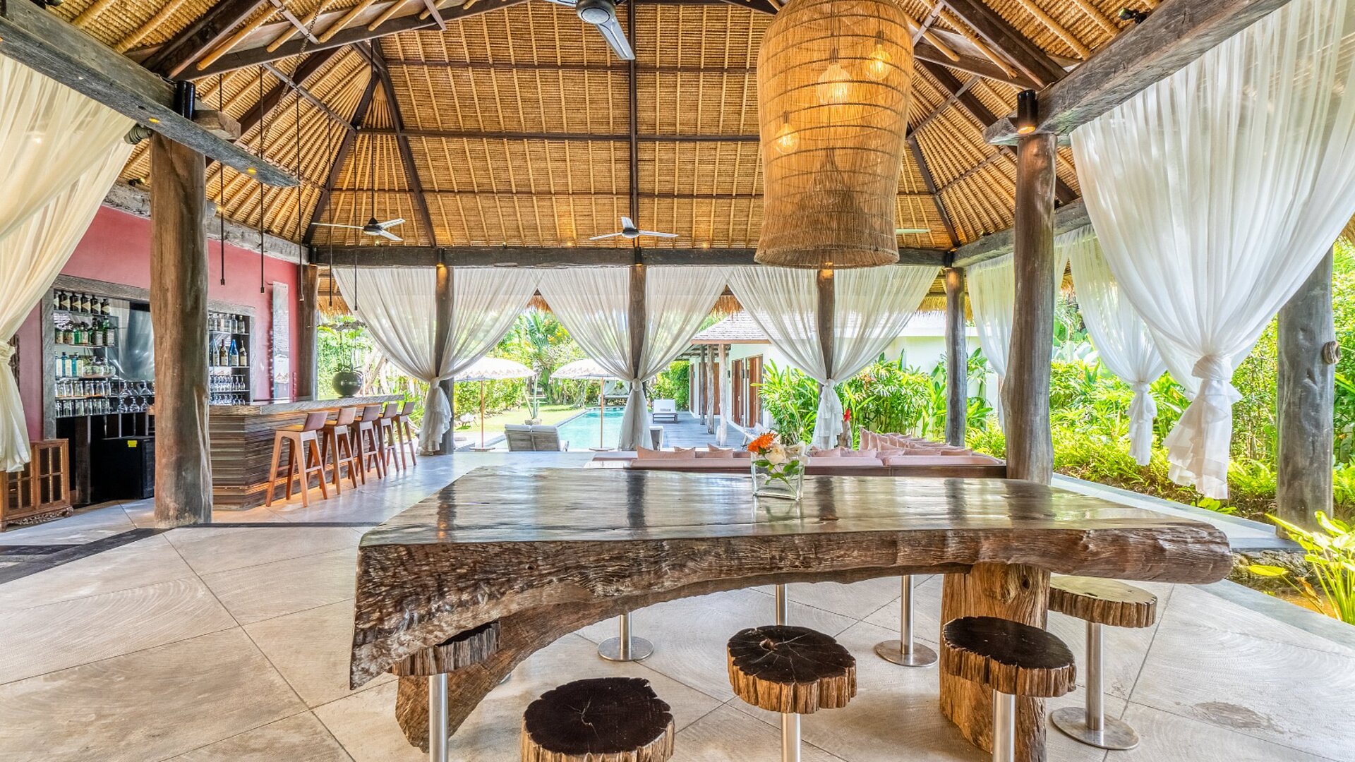 Rent Your Own 5 Star Private Villa in Seminyak, Bali Villa 2246