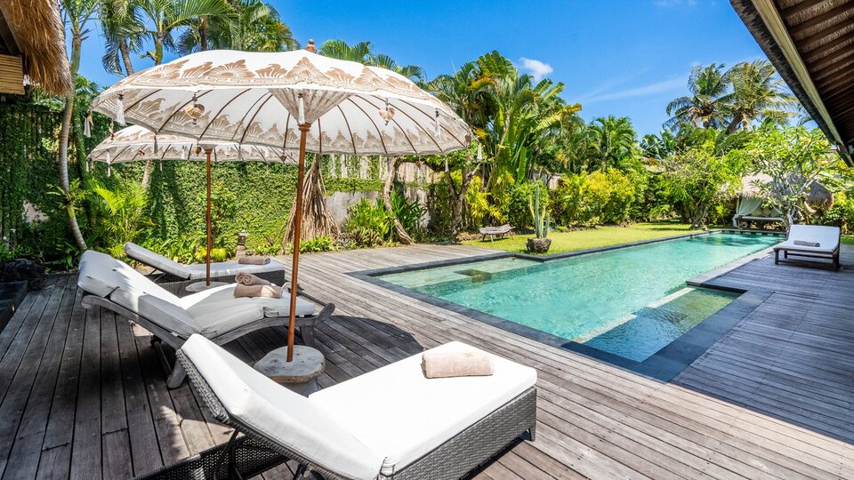 Rent Your Own 5 Star Private Villa in Seminyak, Bali Villa 2246