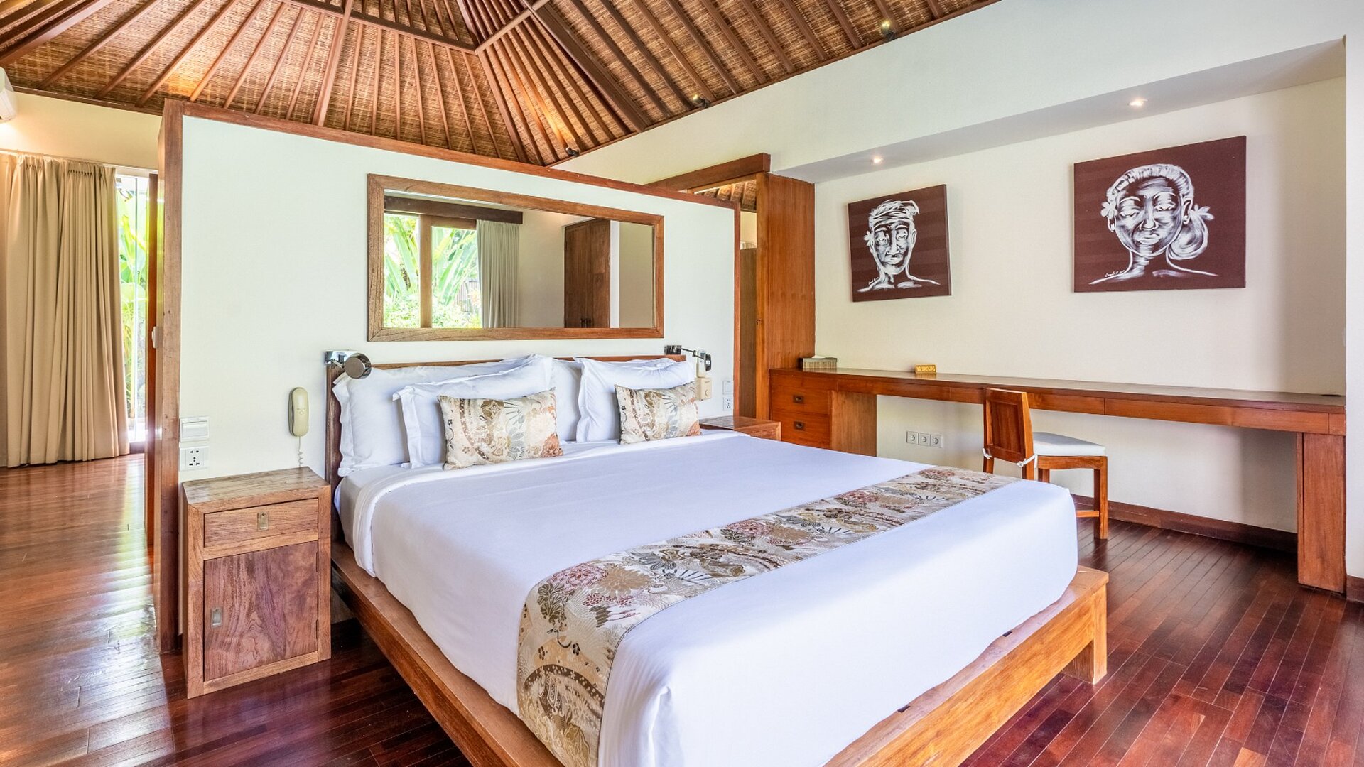 Rent Your Own 5 Star Private Villa in Seminyak, Bali Villa 2246