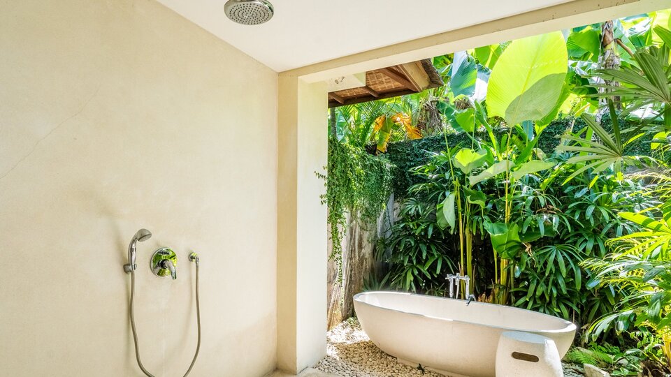Rent Your Own 5 Star Private Villa in Seminyak, Bali Villa 2246