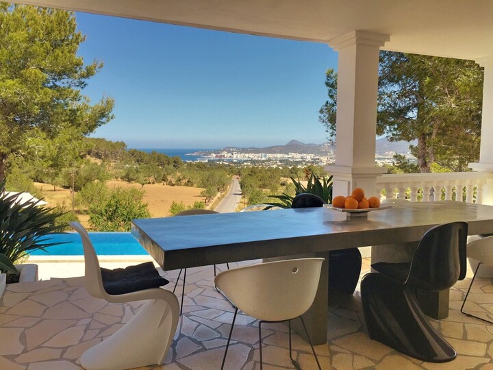 Stunning 5 Bedroom Villa, Ibiza Villa 1451