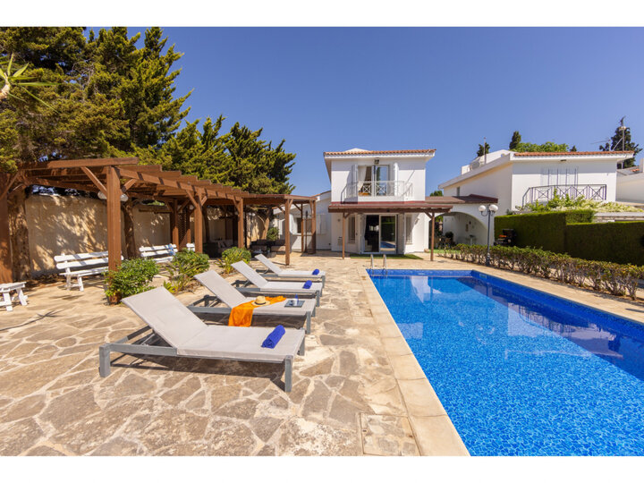 5 Star Villa Holidays are proud to present Protaras Villa 1720