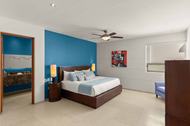 Your Dream Beachfront Villa Awaits, Cabo San Lucas Villa 1044