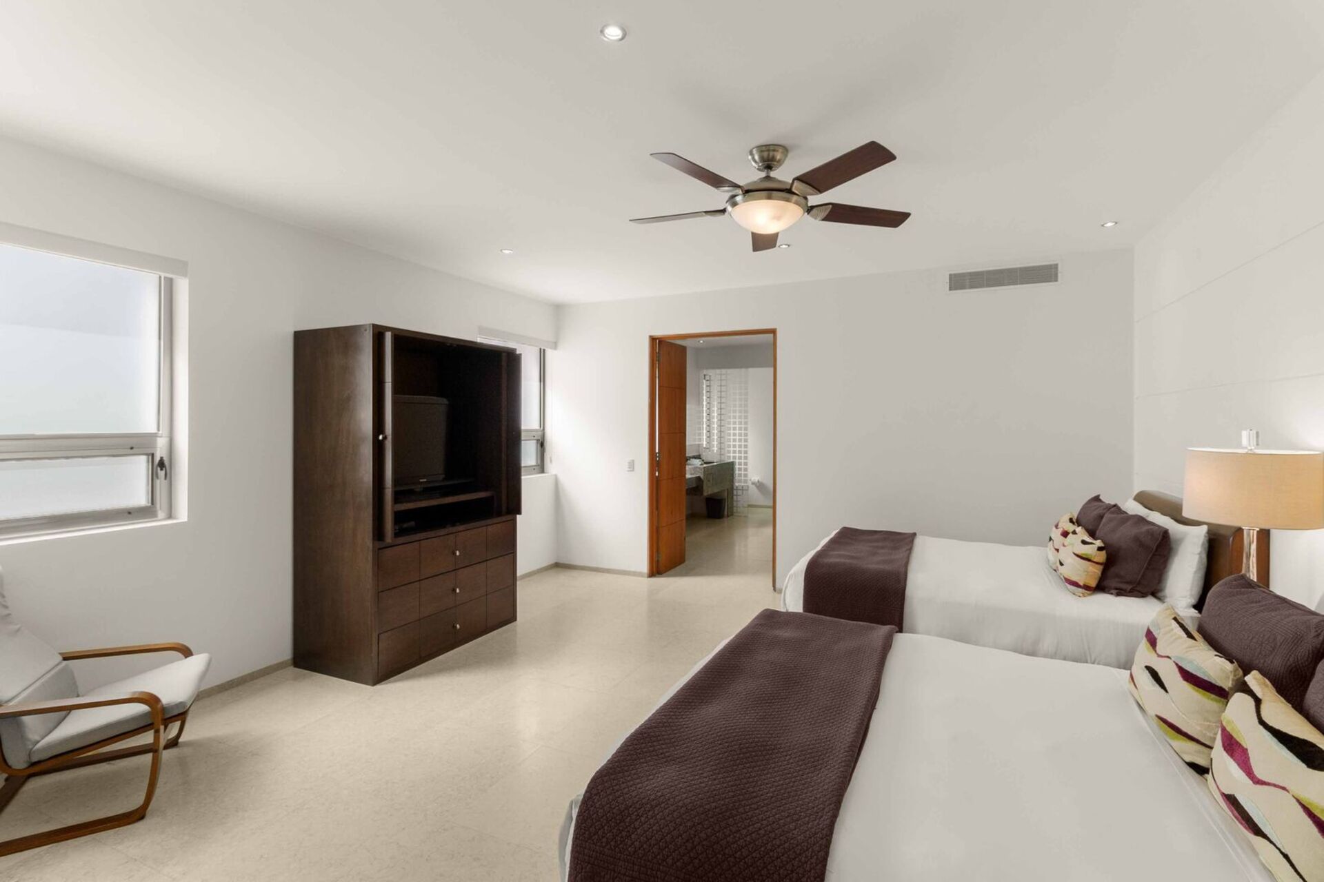 Your Dream Beachfront Villa Awaits, Cabo San Lucas Villa 1044