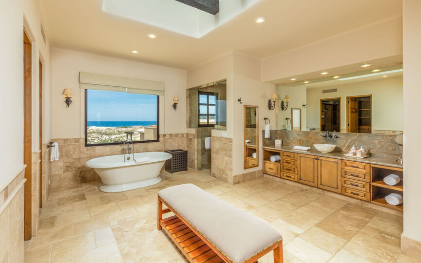 A Luxurious Escape in the Heart of Diamante, Cabo San Lucas Villa 1051