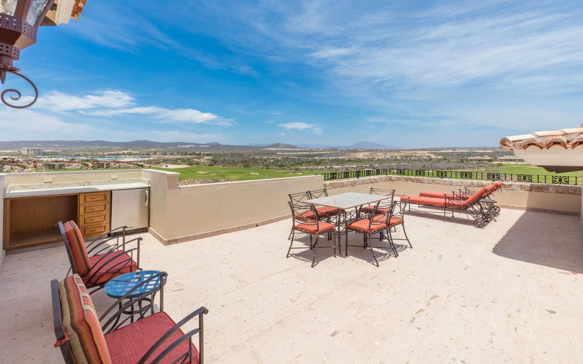 A Luxurious Escape in the Heart of Diamante, Cabo San Lucas Villa 1051