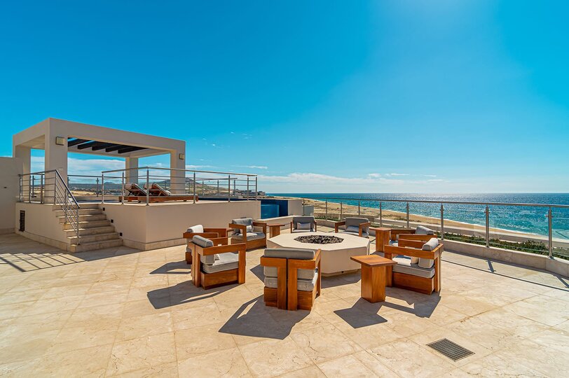 Luxurious Oasis with Breathtaking Pacific Views at Cabo San Lucas 1052