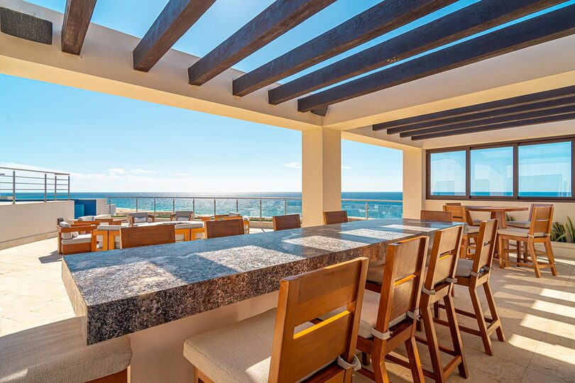 Luxurious Oasis with Breathtaking Pacific Views at Cabo San Lucas 1052