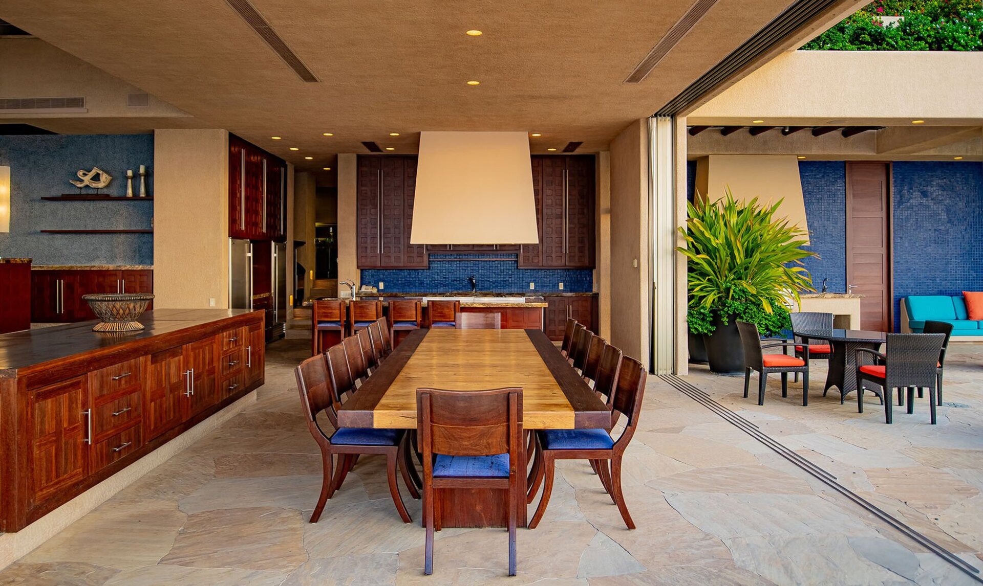 Ultimate Luxury and Unforgettable Views Await at Cabo San Lucas Villa 1053