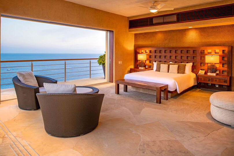 Ultimate Luxury and Unforgettable Views Await at Cabo San Lucas Villa 1053