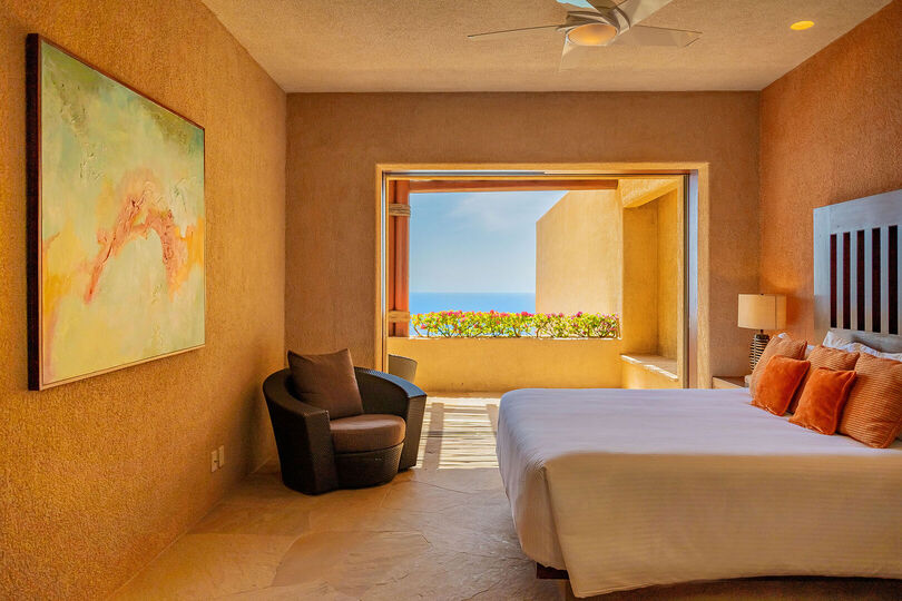 Ultimate Luxury and Unforgettable Views Await at Cabo San Lucas Villa 1053