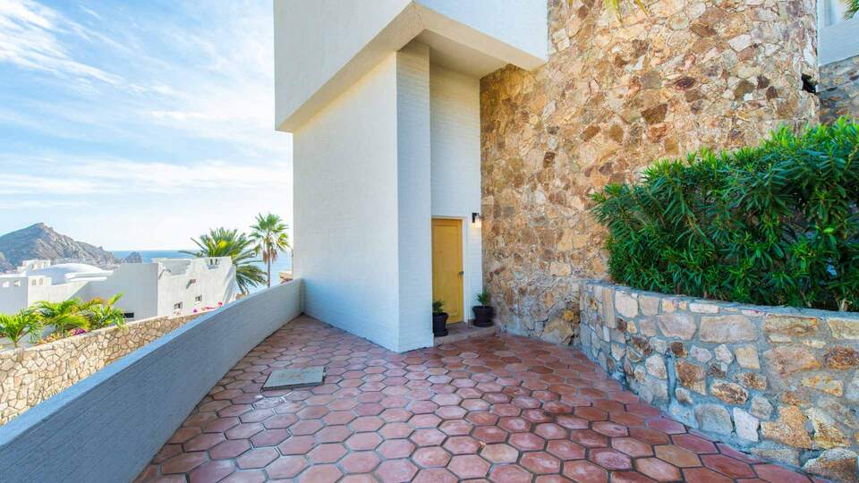 Luxury 5-Story Cabo San Lucas Villa 1054 with Stunning Views