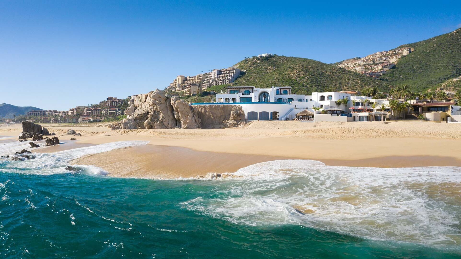 Experience Unmatched Luxury at Cabo San Lucas Villa 1055