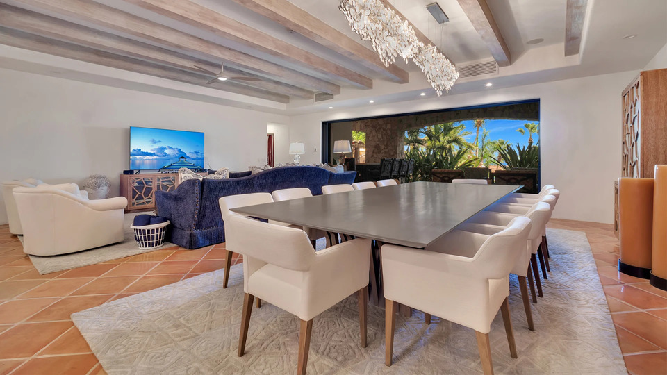 Rent Your Dream Villa with Private Pool, Cabo San Lucas 1976
