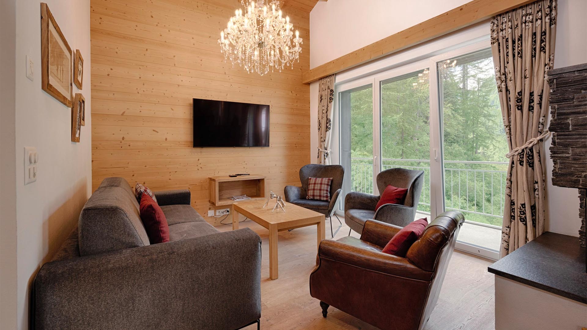 Ski-In/Ski-Out Luxury with Stunning Views, Valais Apartment 1396