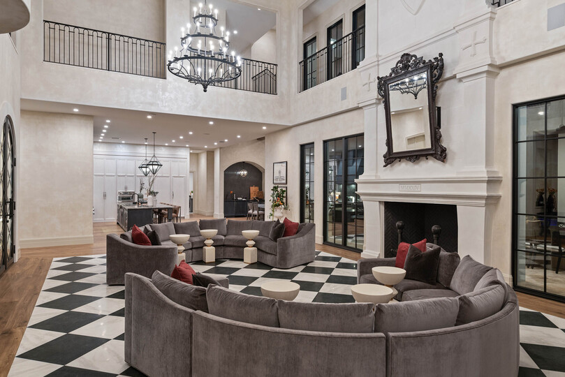 5 Star Villa Royale – A Majestic Private Estate