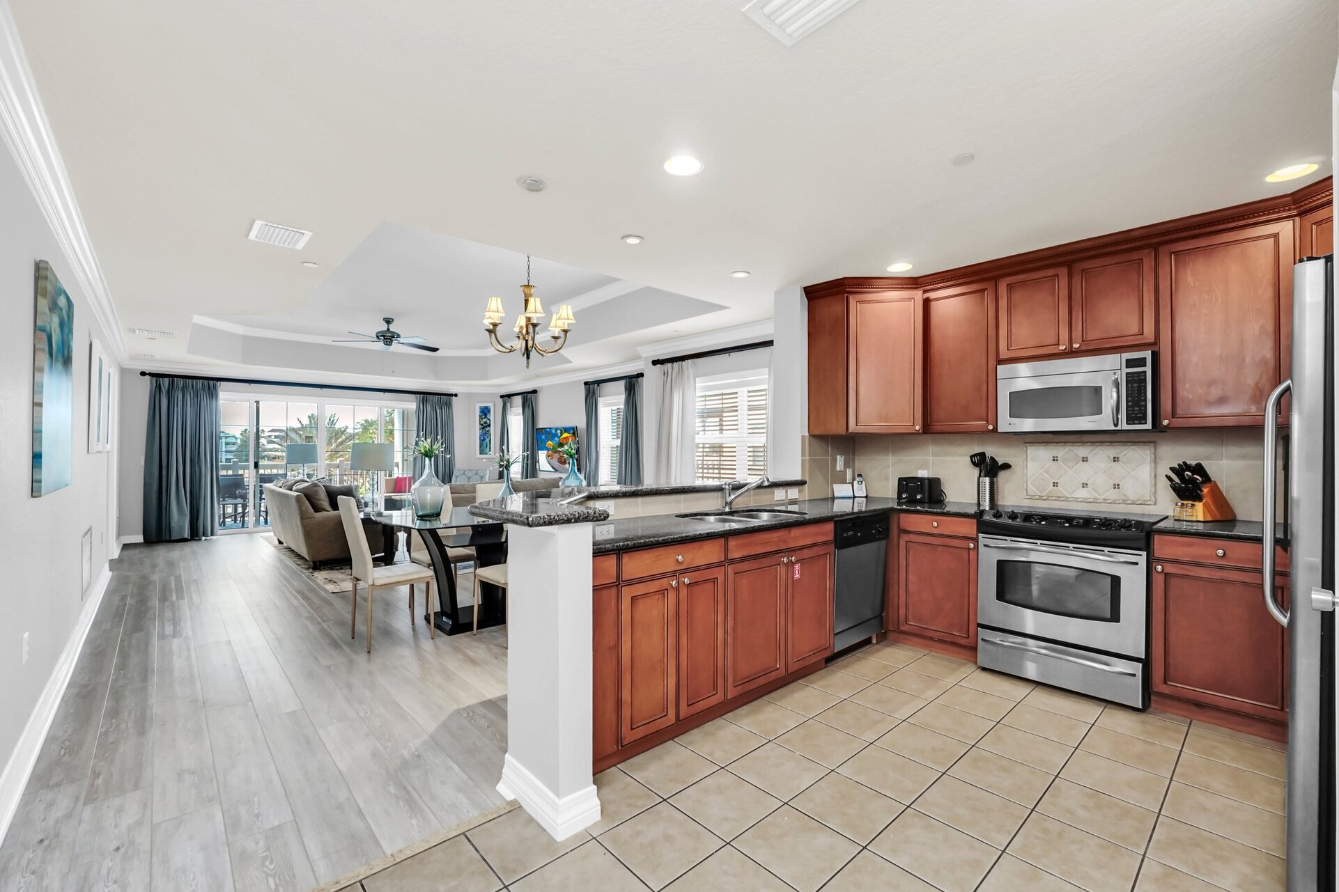 Modern 3 Bedroom Haven in Orlando,6523