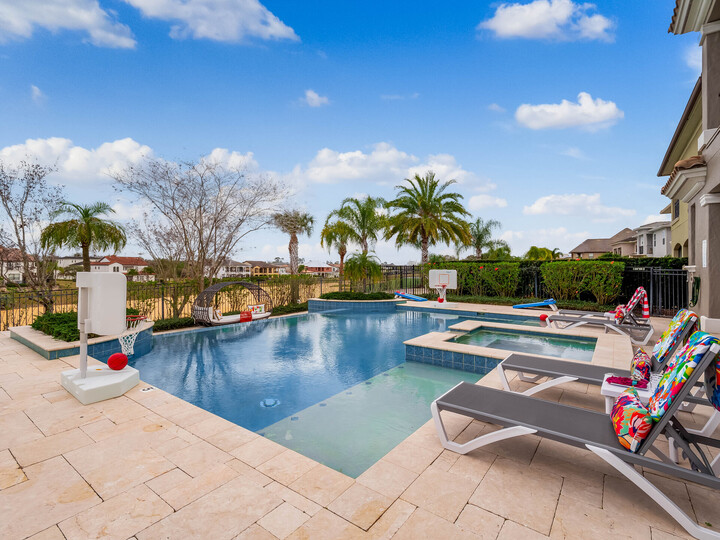 Modern 6 Bedroom Gem in Orlando,6543