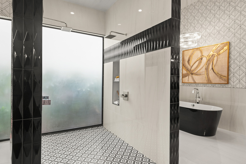 Exquisite walk-in shower with garden tub