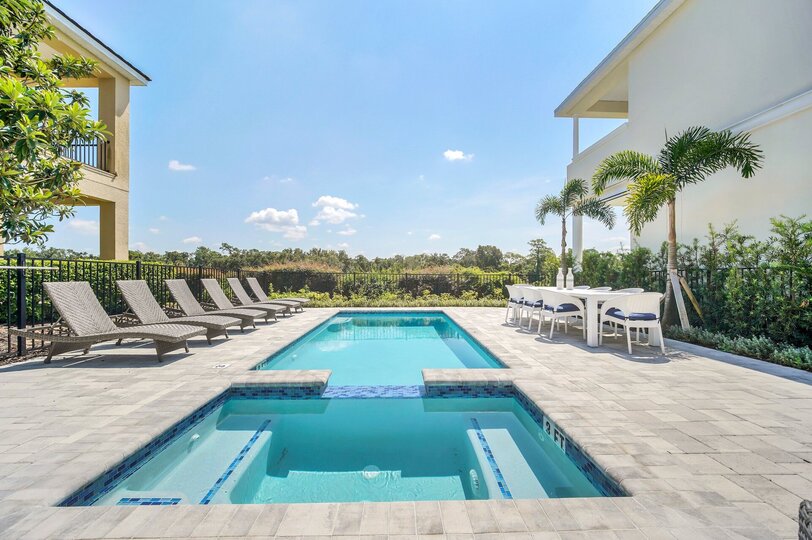 Your Dream Villa Awaits in Orlando,6579