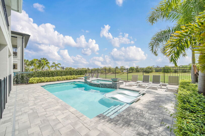 Orlando Dream Home: 6 Bedrooms,6583