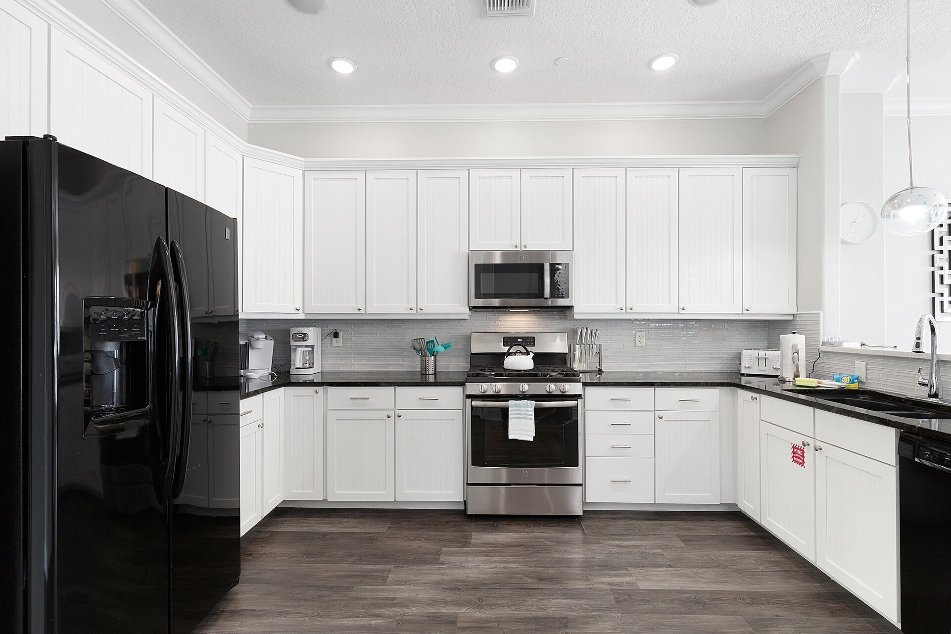 Fully equipped with stainless steel appliances