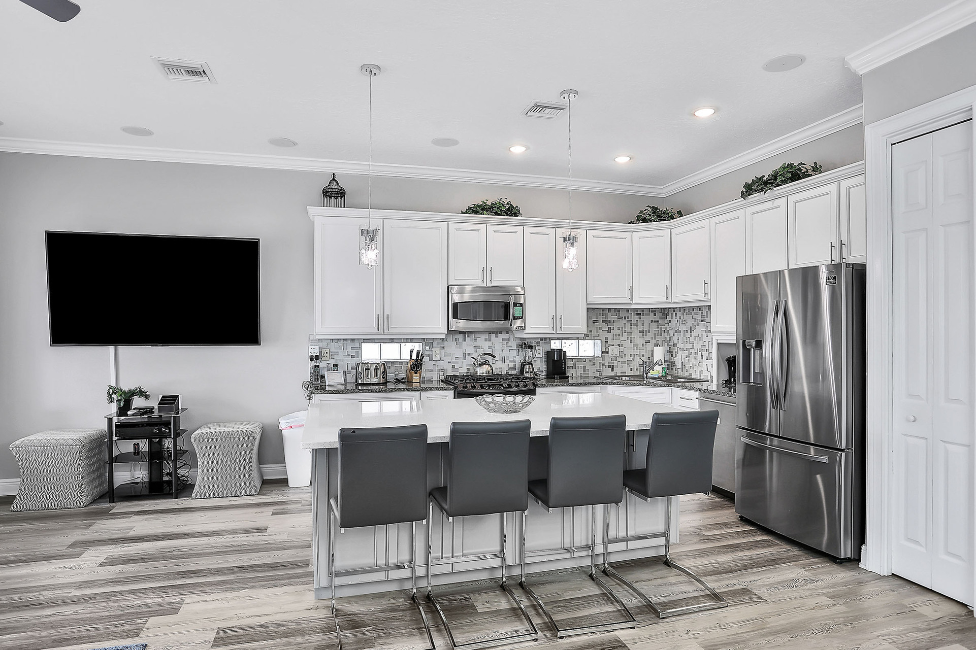 Find additional seating at the breakfast bar