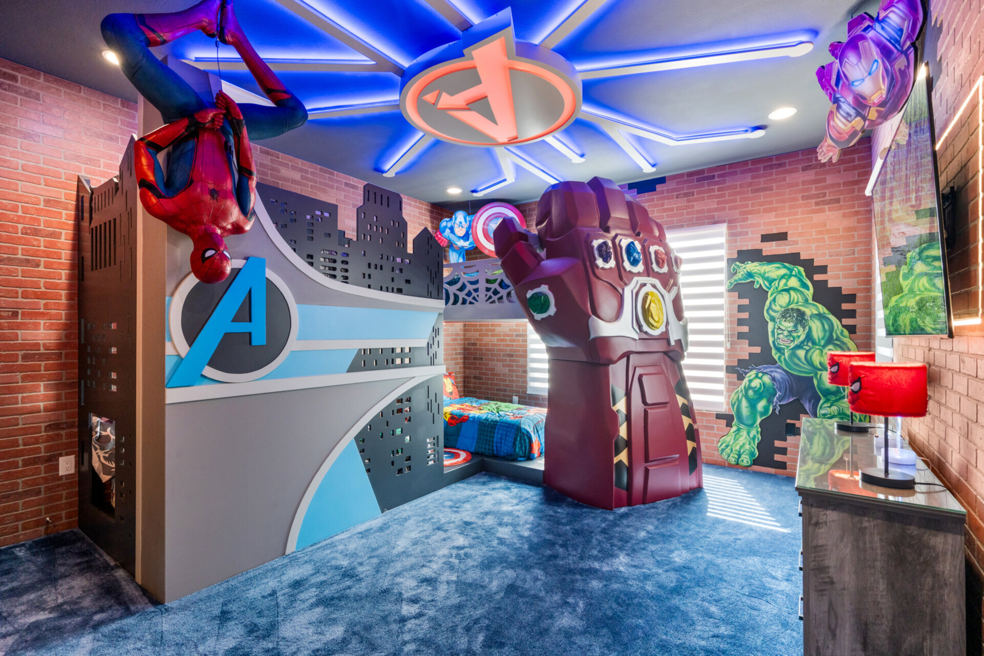 The kids will love the themed bedroom, creatively decorated to spark their imagination and provide a fun-filled retreat