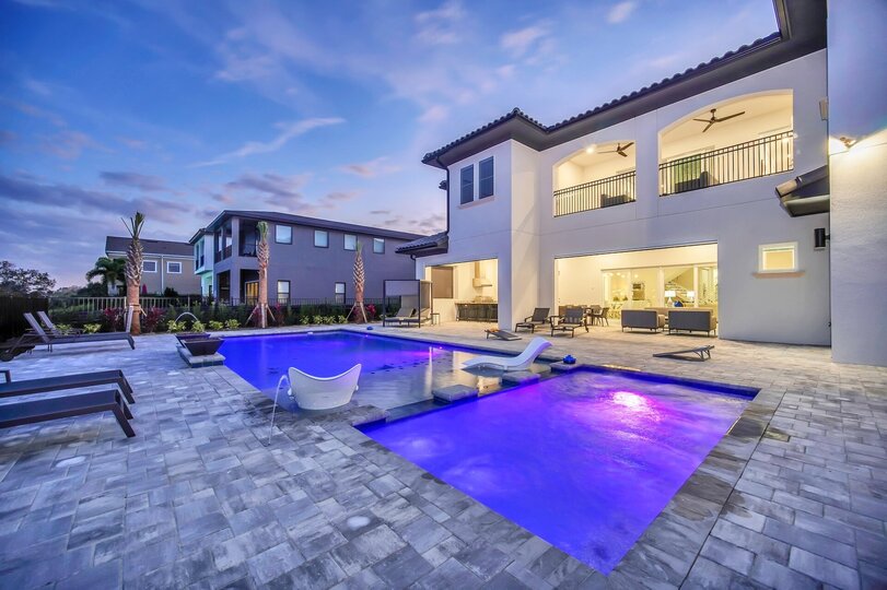 5 Star Villa Imperiosa – Power Draped in Elegance