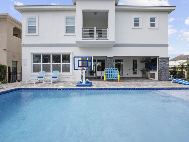 5 Star Villa Crownstone – The Foundation of Nobility