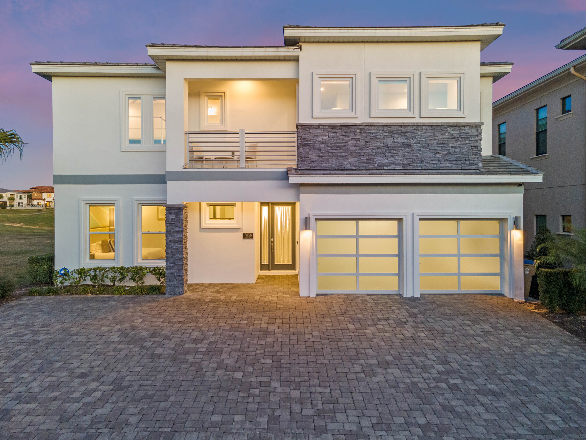 5 Star Villa Crownstone – The Foundation of Nobility