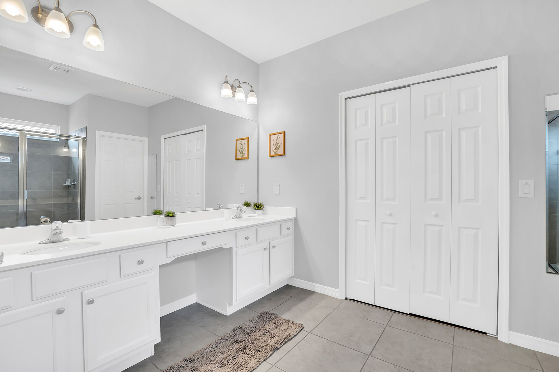 En-suite with walk in shower.