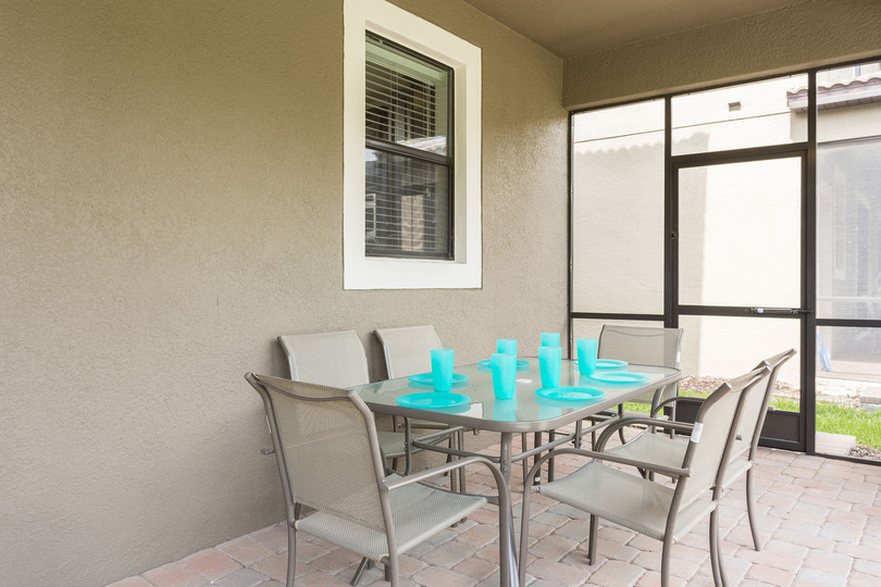 With two outdoor tables seating 6 each, 12 guests can enjoy outdoor meals together