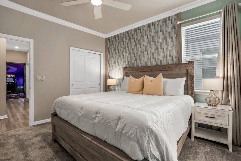 Serene Oasis: 7 Bedroom Villa in Orlando,6668