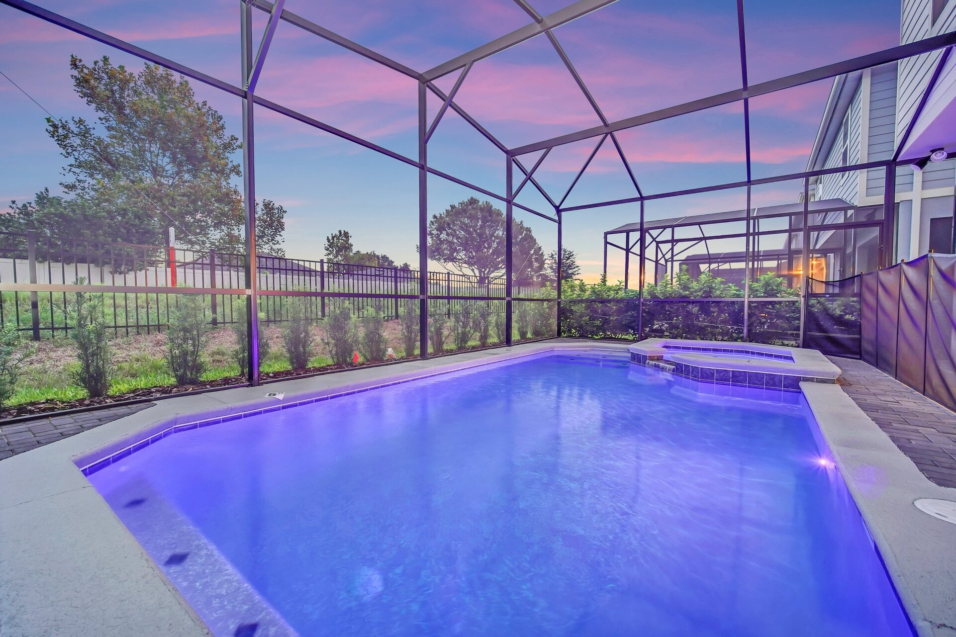 Serene Oasis: 7 Bedroom Villa in Orlando,6668