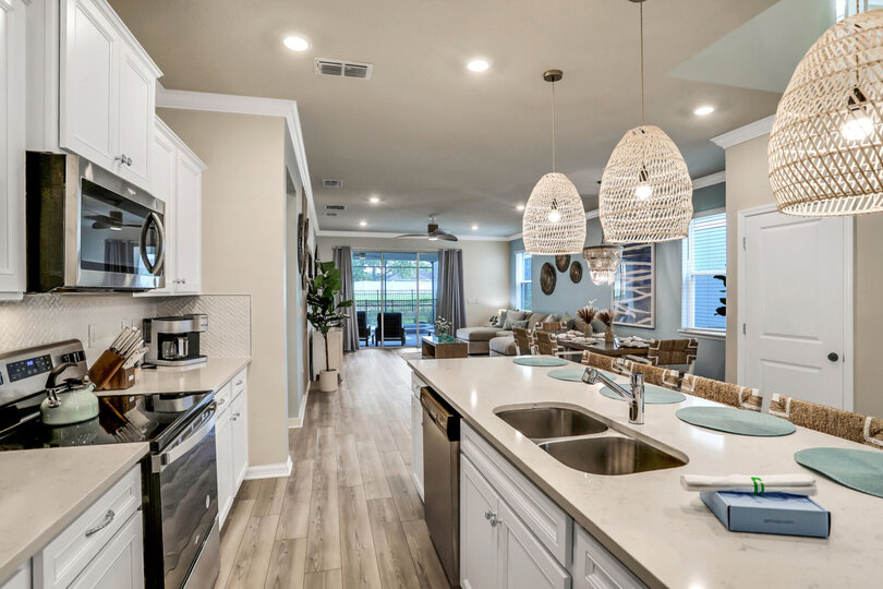 Serene Oasis: 7 Bedroom Villa in Orlando,6668