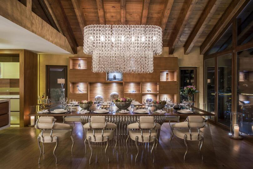 Matterhorn Views & Alpine Elegance, Luxury Valais Chalet 1407