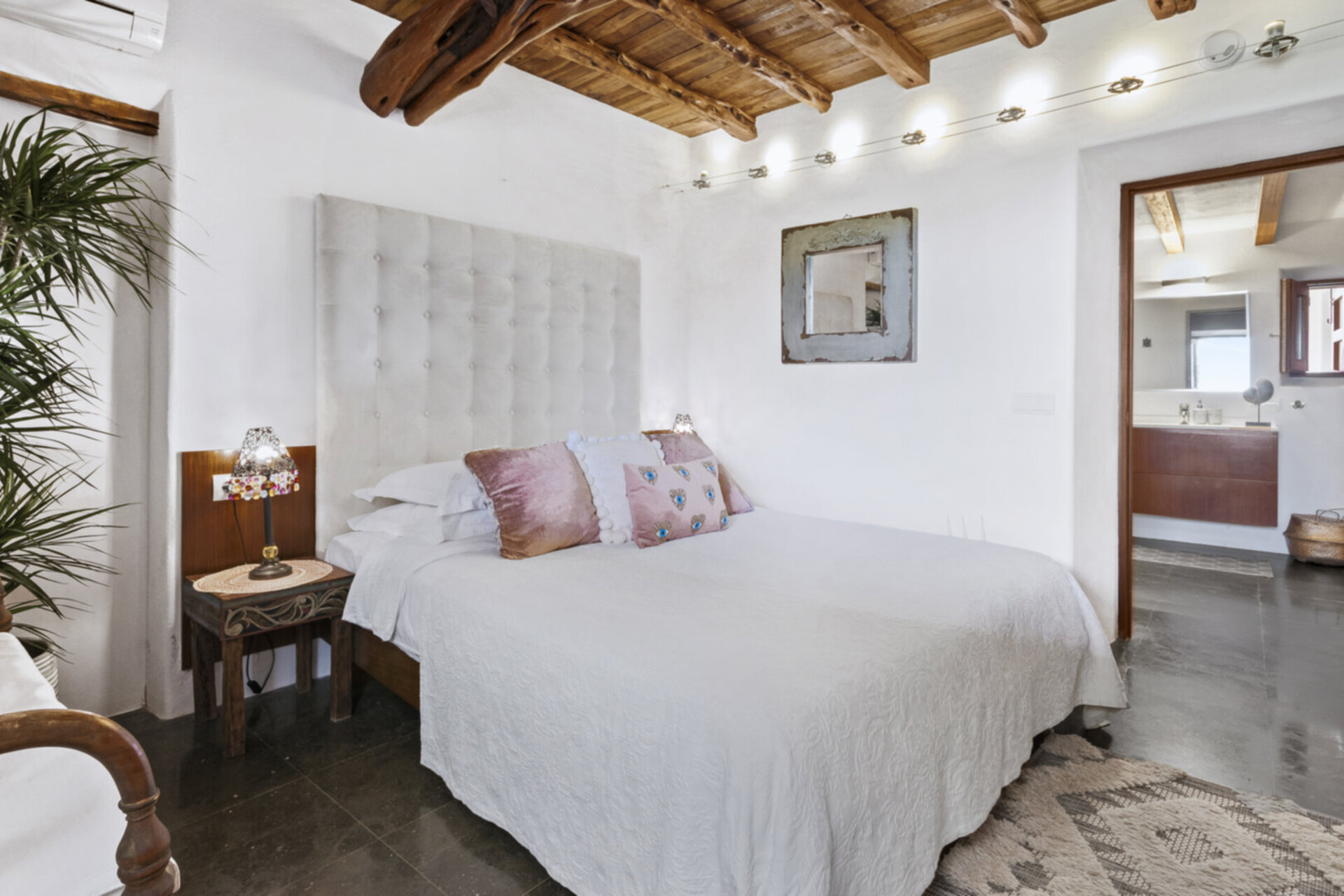 A Timeless Private Luxury Sanctuary, Ibiza Villa 1452