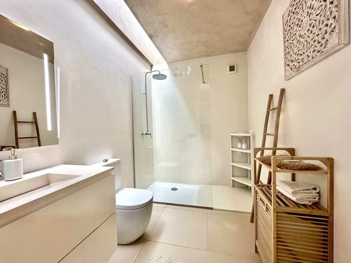 A Timeless Private Luxury Sanctuary, Ibiza Villa 1452