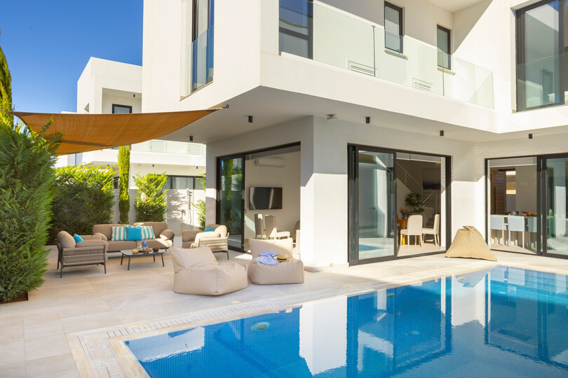 Serene 4 Bedroom Villa in Protaras, 1722