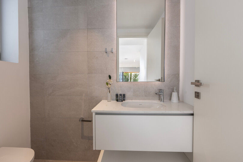 Serene 4 Bedroom Villa in Protaras, 1722