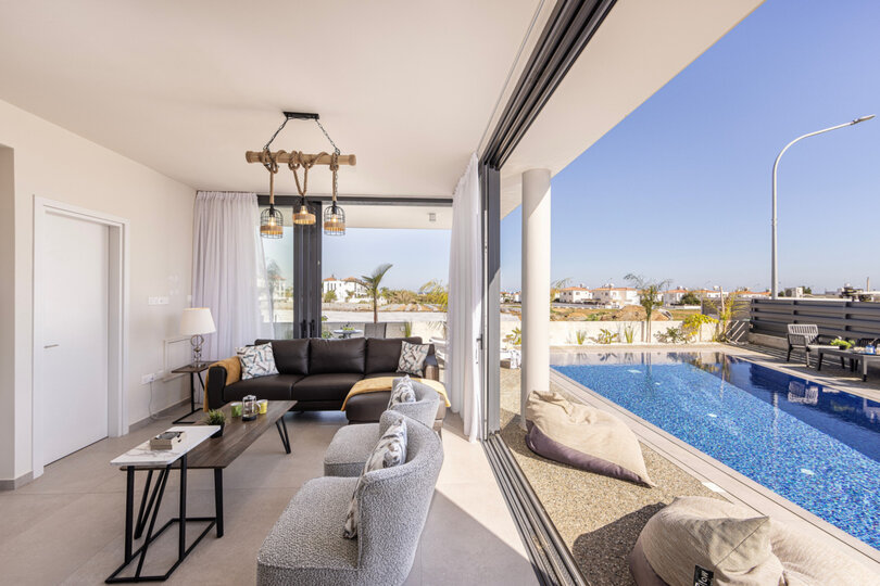 Charming Villa Retreat in Paralimni 1588