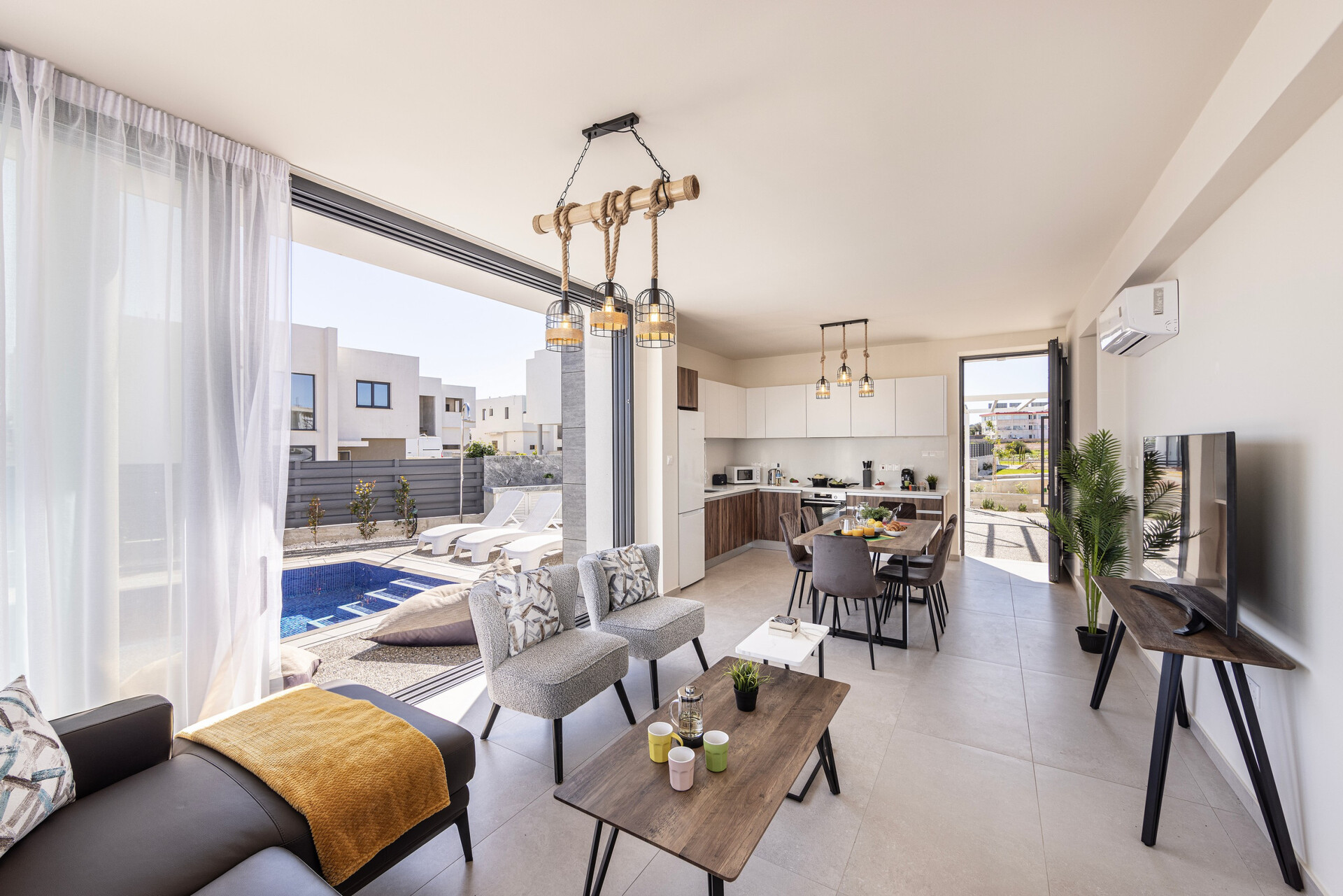 Charming Villa Retreat in Paralimni 1588