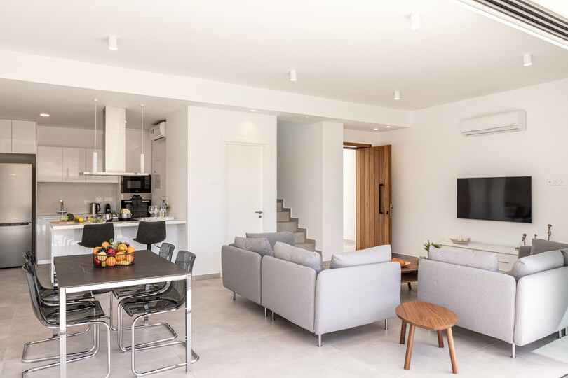 Cozy Family Home in Paralimni with Modern Design, 1590