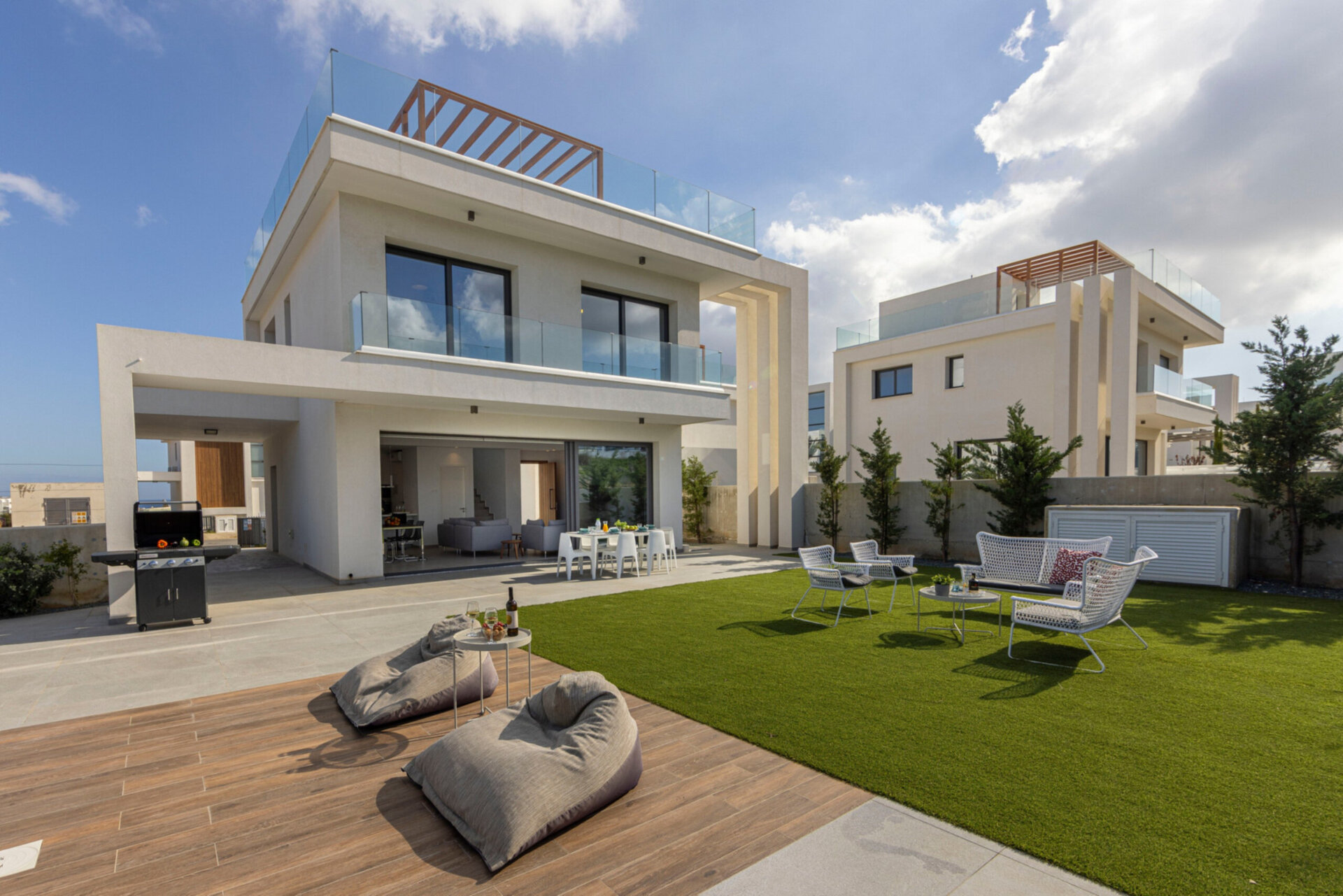 Cozy Family Home in Paralimni with Modern Design, 1590