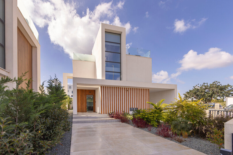 Cozy Family Home in Paralimni with Modern Design, 1590