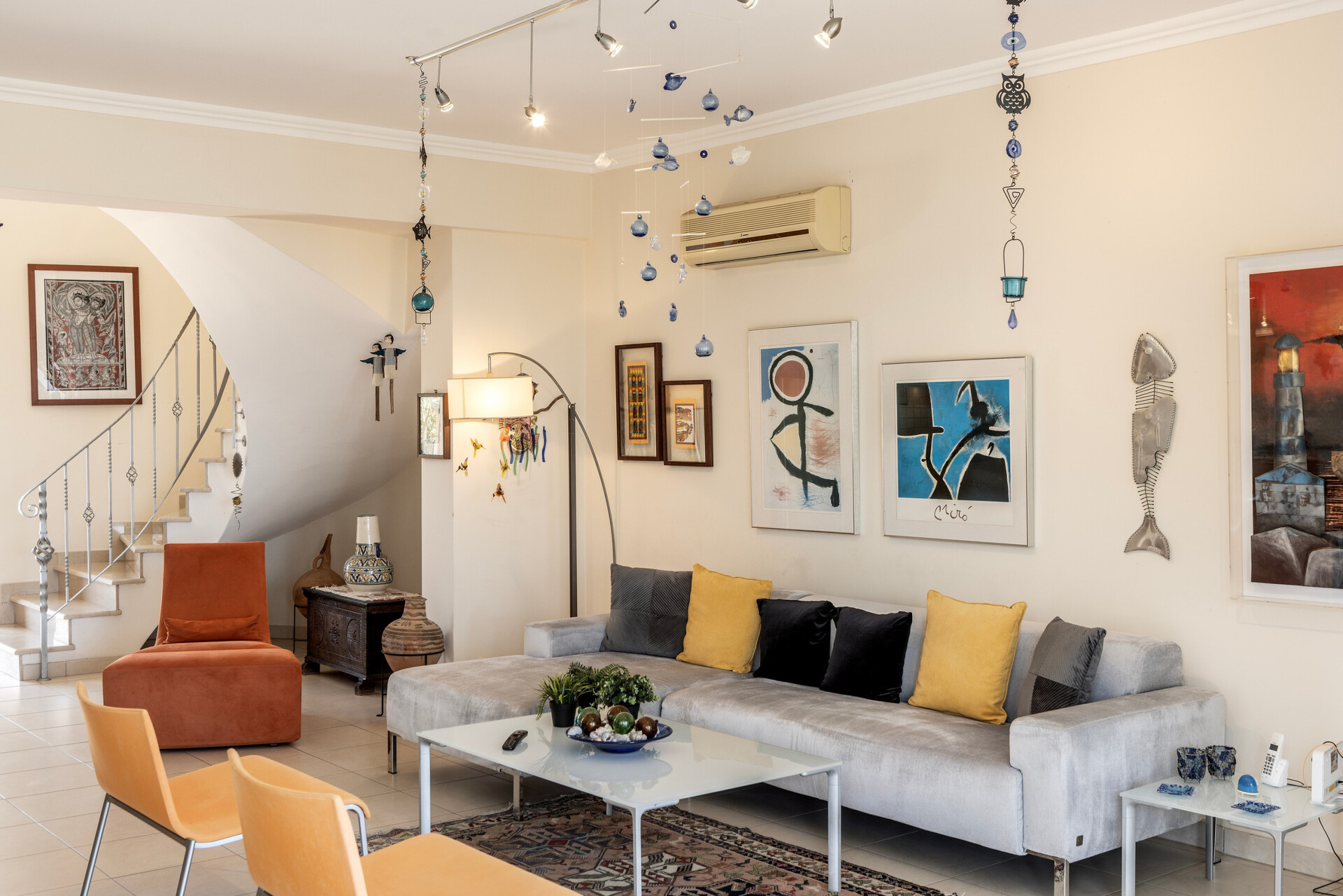 Cozy Villa with 3 Bedrooms in Larnaka 1000