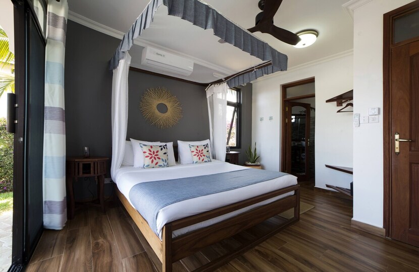 Luxury Beachfront Bliss Awaits in Zanzibar Paradise, 1002